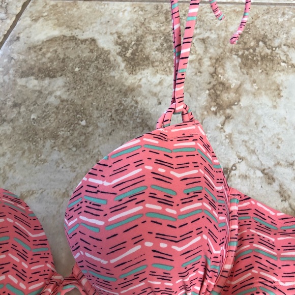 aerie push-up bikini top - Picture 3 of 3